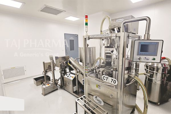 Tablet manufacturing line producing DEFRATAJ 125 mg dispersible tablets